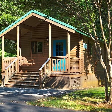 Carowinds Camp Wilderness Hotel Charlotte Exterior photo